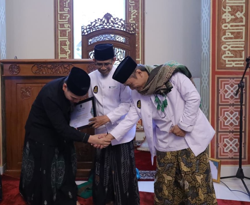 Fajar Digital di Pamulang: Merajut Peradaban dari Menara Masjid